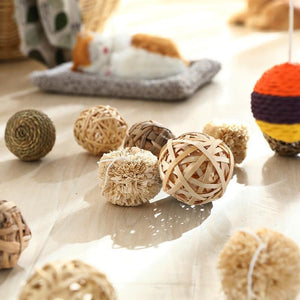 Durable Chew Toys for Rabbits Natural Grass Ball Set