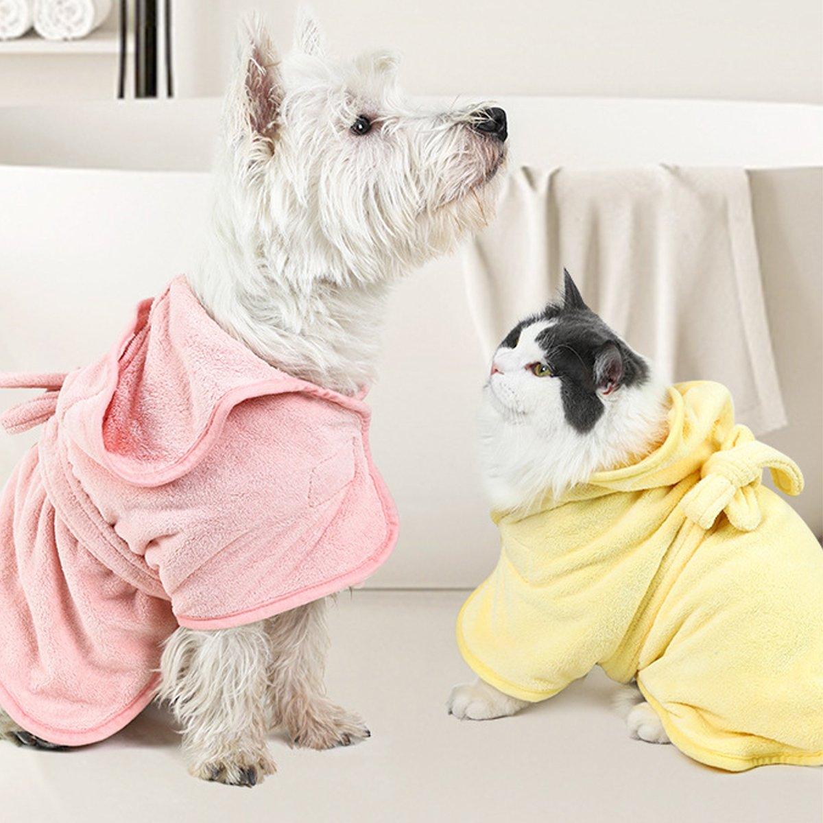 Absorbent Dog and Cat Bath Towel Microfiber Pet Bathrobe