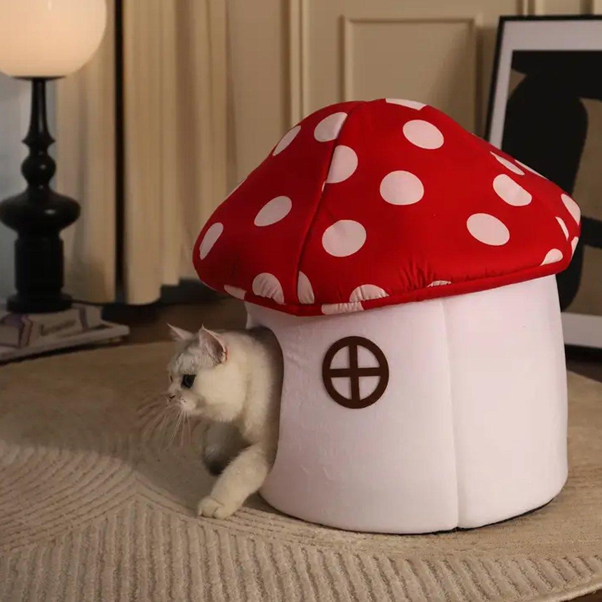 Mushroom Cat Kennel Cosy & Stylish Pet Bed for Cats and Small Animals