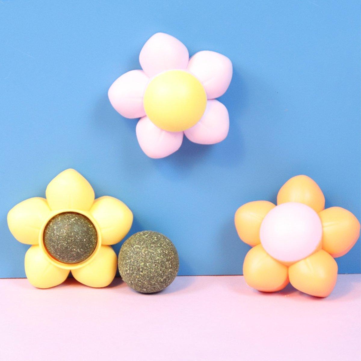 Catnip Ball Cat Toy Self-Hi Tooth Cleaning Rotating Mint Ball Toy Flower Catnip Ball