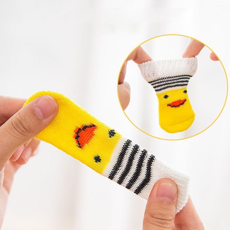 Dog Socks Non-Slip Grip Slip Anti-Skid S M L - Puppy Cat Pet Shoes Slippers