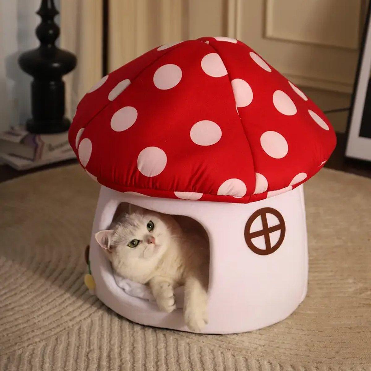 Mushroom Cat Kennel Cosy & Stylish Pet Bed for Cats and Small Animals