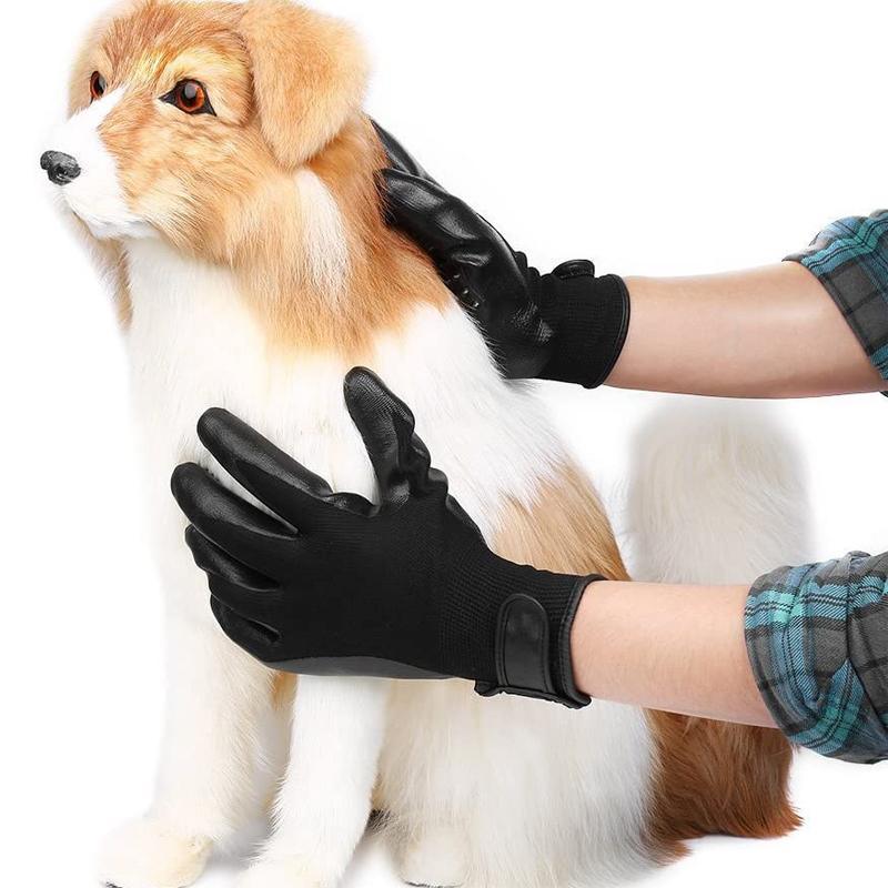 Versatile Dog Washing Gloves for grooming and bathing