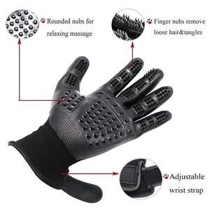 Versatile Dog Washing Gloves for grooming and bathing