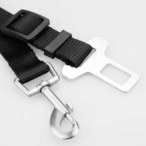 Adjustable dog seat belt with universal clip for secure and comfortable car rides